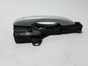 RENAULT Arkana (2019–2026) Front door external opening handle and its details - 2