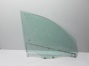 Front door glass - 803005764R