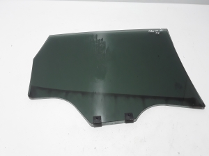 RENAULT Arkana (2019–2026) Aizmugurējo sānu durvju stikls 823013258R - 3