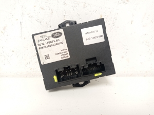   Trunk lid control module 