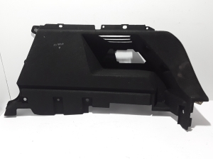 Trunk side trim panel - 849502604R