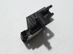 RENAULT Arkana (2019–2026) Blind spot radar Distronic 284E74819R - 3