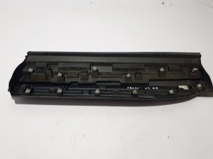 RENAULT Arkana (2019–2026) Rear side door molding 828775575R - 3