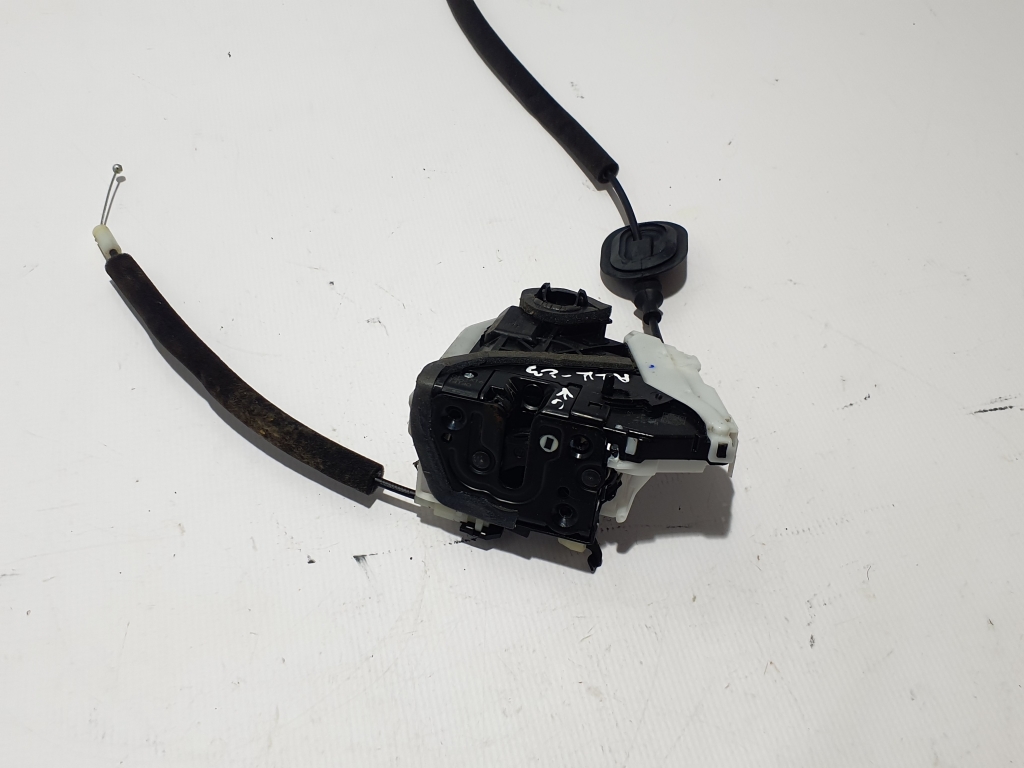 RENAULT Arkana (2019–2026) Rear side door lock 825035824R RENAULT Arkana (2019–2026) Rear side door lock 825035824R
