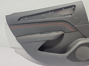 RENAULT Arkana (2019–2026) Tagumise küljeukse polster 829014373R - 4