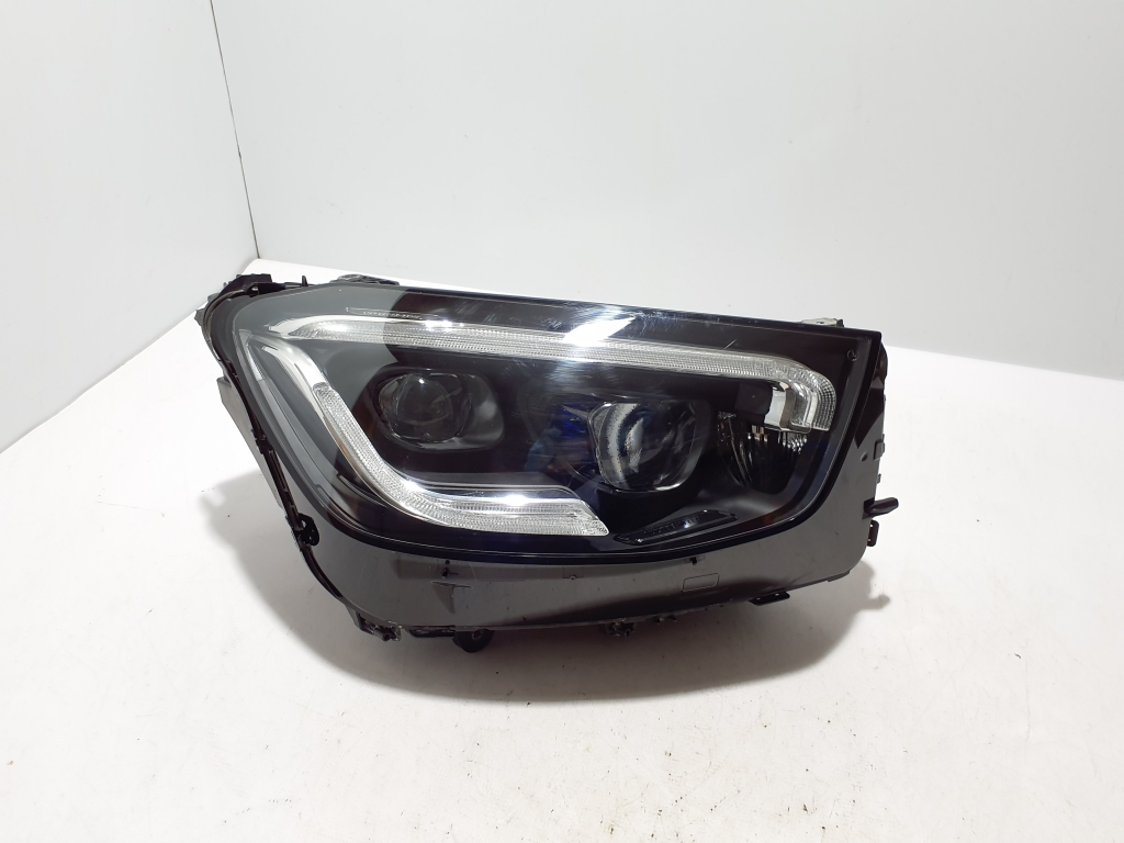 Mercedes Benz GLC-Class 253 (2015–2019) Scheinwerfer vorne Mercedes Benz GLC-Class 253 (2015–2019) Scheinwerfer vorne
