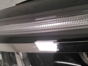 RENAULT Koleos (2016–2026) Headlight 260104431R - 3