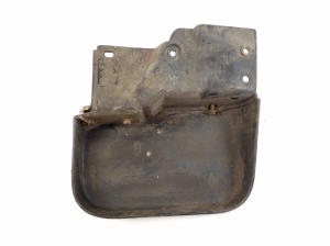 Mitsubishi Pajero Sport I (1996–2009) Dubļu sargs MR230943 - 2