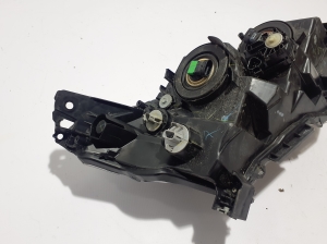 Honda Civic X (2015–2026) Headlight 33150TECP01 - 3