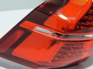  Rear corner lamp 