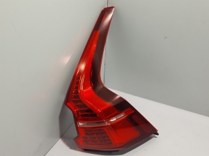  Rear corner lamp 