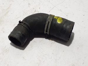   Radiator hose  - LR008237 