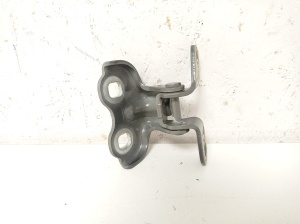 Opel Crossland X X 75 (2017–2026) Front door lower hinge - 2