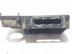 Land Rover Range Rover III (2002–2012) Sonstiges Teil des Luftfiltergehäuses YPC00130.5 - 2