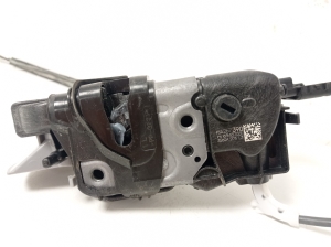 Opel Crossland X X 75 (2017–2026) Front door lock 16943703 - 3