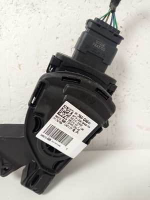 Opel Crossland X X 75 (2017–2026) Accelerator pedal 9835904680 - 3