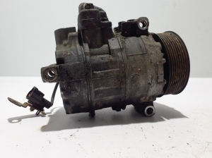 Land Rover Range Rover III (2002–2012) A/C compressor 7H3219D623AC - 3