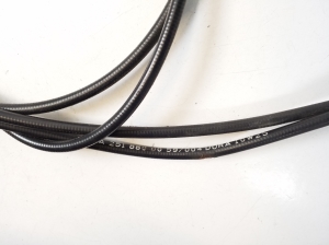 Mercedes Benz R-Class 251 (2006–2017) Kapoti avamise tross A2518800059 - 3