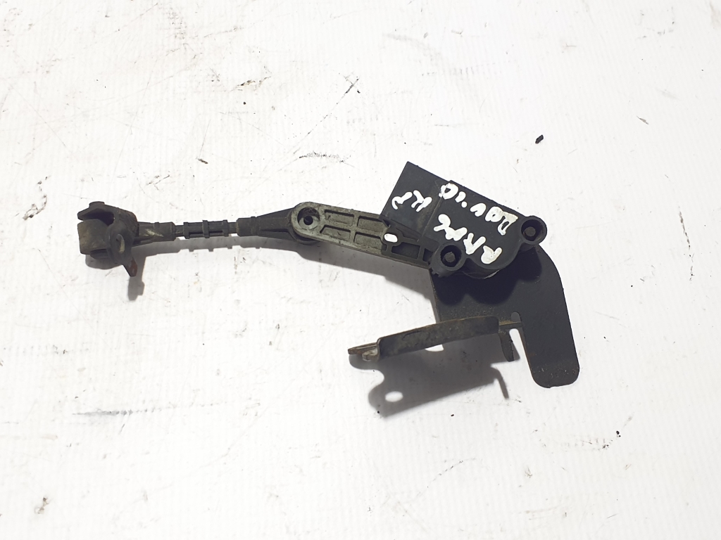 Land Rover Range Rover III (2002–2012) Niveausensor vorne AH323C004BA Land Rover Range Rover III (2002–2012) Niveausensor vorne AH323C004BA