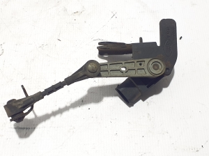 Land Rover Range Rover III (2002–2012) Niveausensor vorne AH323C004BA - 2