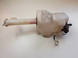 Mitsubishi Grandis (2003–2011) Front washer fluid reservoir HLC37053 - 2