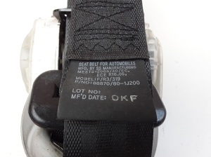 Hyundai i20 (2008–2014) Front seat belt 888701J2000 - 3