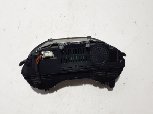 Mercedes Benz A-Class 176 (2012–2018) Instrument cluster A1769007900 - 3