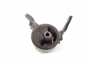 Mitsubishi Outlander (2006–2012) Engine mount MN184368 - 2