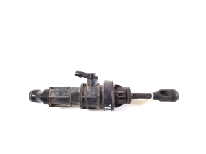 Mitsubishi Outlander (2006–2012) Clutch master cylinder 2345A025 - 2