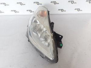 RENAULT Clio III (2005–2012) Headlight 8200892495 - 2
