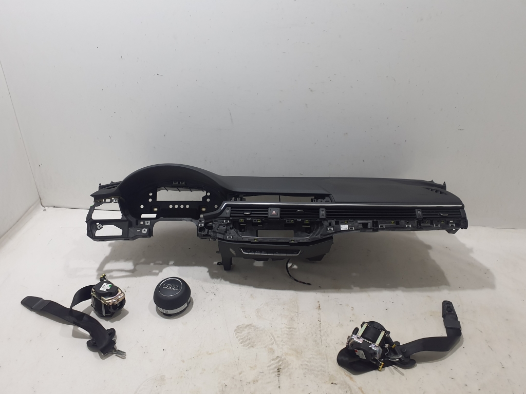 AUDI A4 B9 (2015–2026) Dashboard 8W1857001K AUDI A4 B9 (2015–2026) Dashboard 8W1857001K