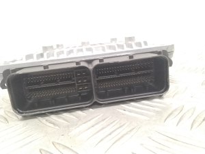 Mercedes Benz C-Class 205 (2014–2021) Motorsteuergerät A1779008004 - 4