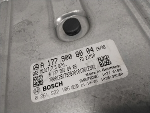 Mercedes Benz C-Class 205 (2014–2021) Motorsteuergerät A1779008004 - 4