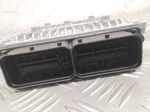 Mercedes Benz C-Class 205 (2014–2021) Motorsteuergerät A1779008004 - 2