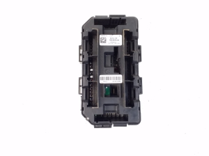 BMW 1 SERIES F20 (2010–2026) Kaitsmekarp pakiruumis 9224879 - 2