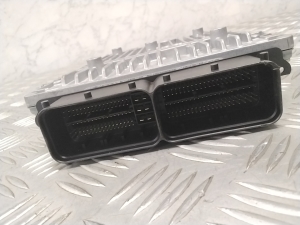 Mercedes Benz C-Class 205 (2014–2021) Motorsteuergerät A1779008004 - 2