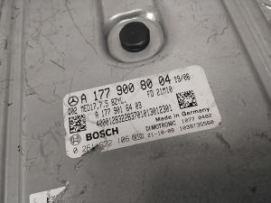 Mercedes Benz C-Class 205 (2014–2021) Engine control unit A1779008004 - 3