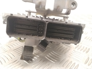 Mercedes Benz C-Class 205 (2014–2021) Motorsteuergerät A1779005408 - 4