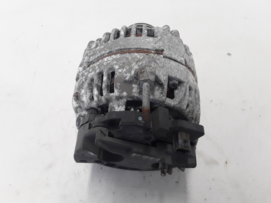 RENAULT Clio 3 generation (2005-2012) Alternator 8200660033 21081238