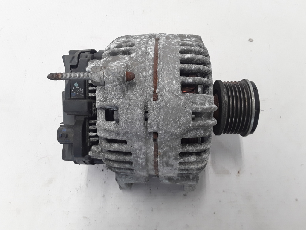 RENAULT Clio 3 generation (2005-2012) Alternator 8200660033 21081238