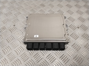 BMW X 7 G07 (2018–2026) Engine control unit 5A24336 - 3