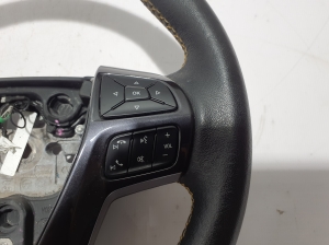  Steering wheel 