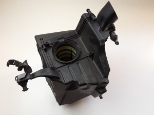 Ford Focus (2011–2018) Boîtier de filtre à air AV619600BG - 2