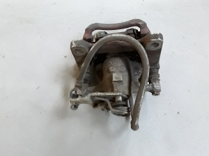 Opel Astra K (2015–2021) Rear brake caliper 39021738 - 2
