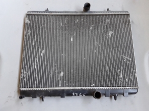   Dzesēšanas radiators 