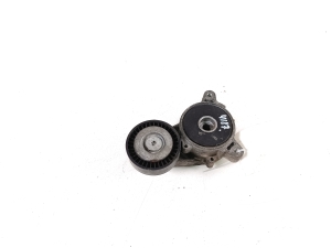   Strap tensioner 
