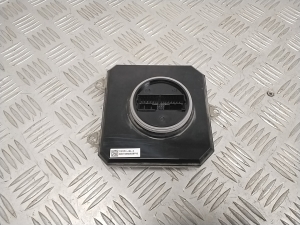 Boîtier de commande pour phares au xénon - 113125199C