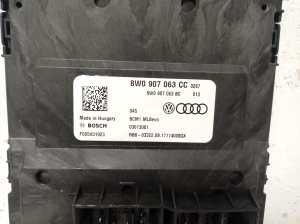 AUDI A4 B9 (2015–2026) Mugavusmoodul 8W0907063CC - 4