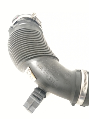  Air intake hose 