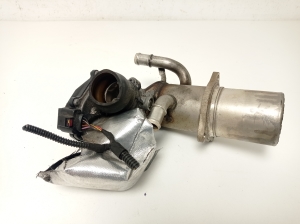 AUDI A4 B9 (2015–2026) Accelerator valve 04L131501B - 4